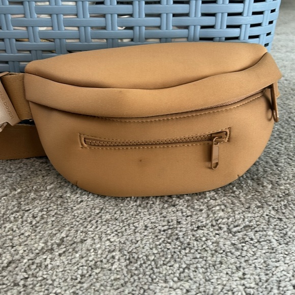 Dagne Dover Fanny Pack Belt Bag - Picture 11 of 12
